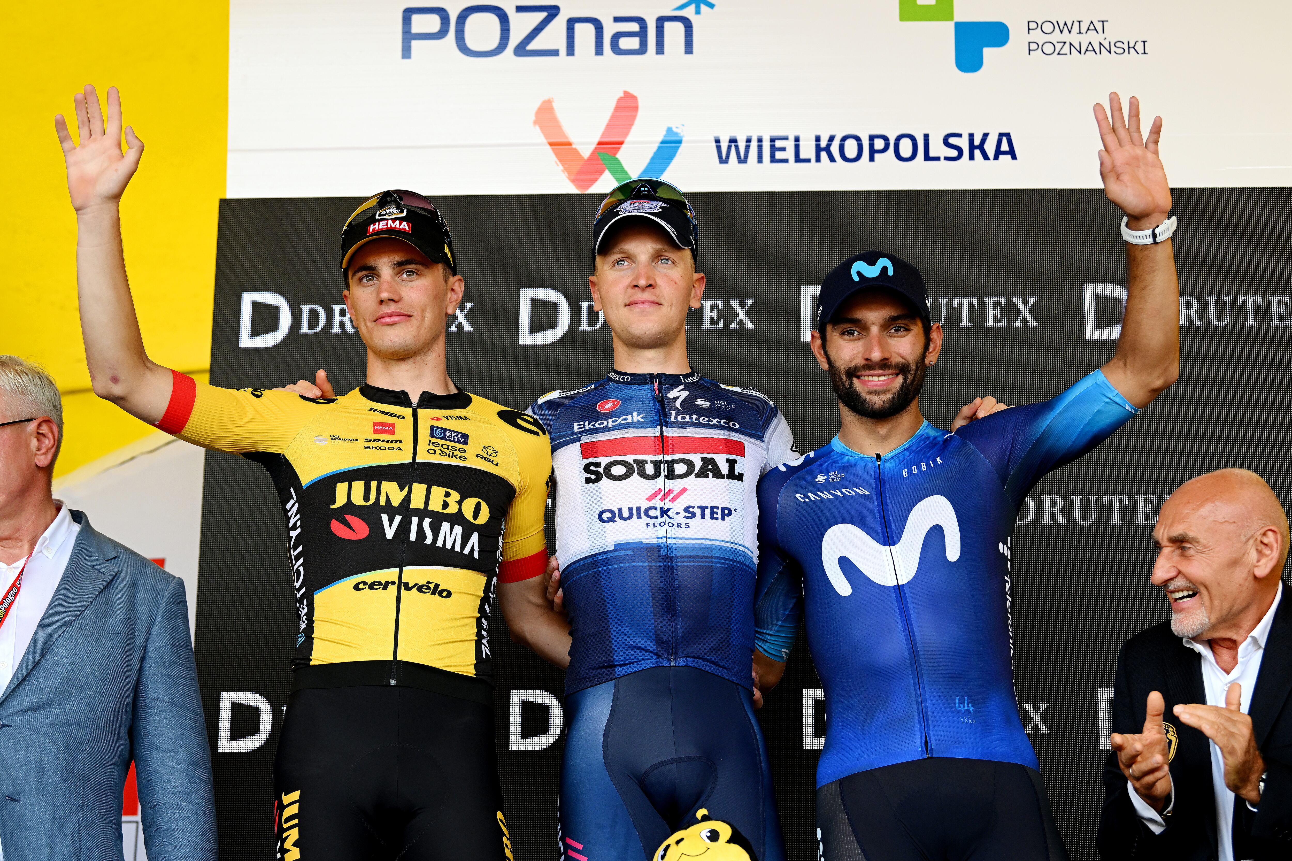 Fernando Gaviria en el podio de la primera etapa del Tour de Polonia. (Photo by Dario Belingheri/Getty Images)