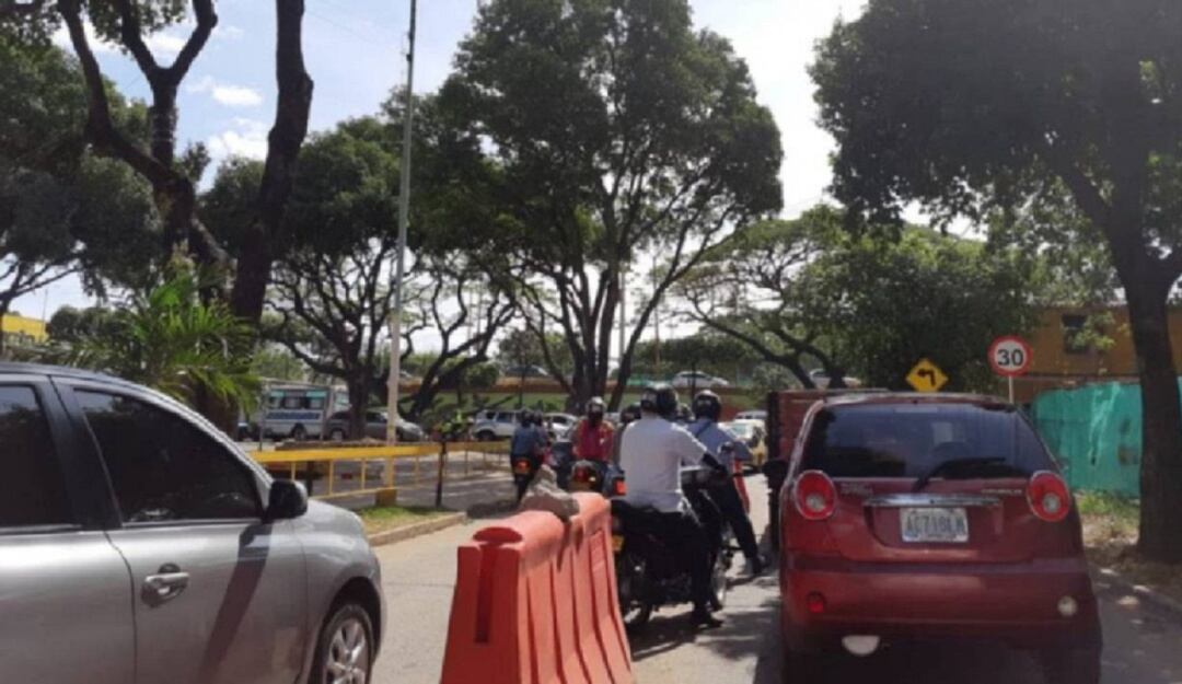 Vía alterna obra cuatro vientos 