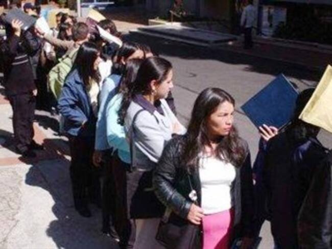 Dos millones 608 mil colombianos se encuentran sin trabajo