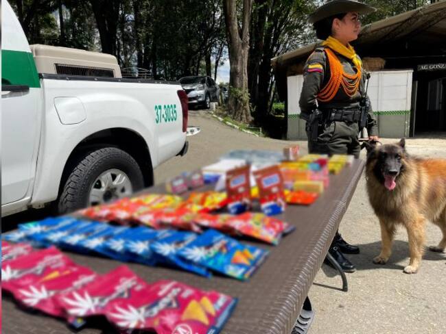 Incautan dulces con droga que pretendían ser comercializados en colegios de Medellín