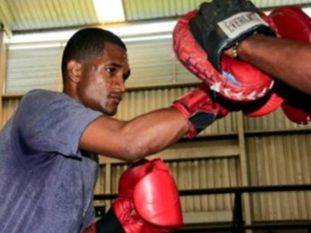 Jesús Geles pierde el único título mundial de Boxeo que tenía Colombia