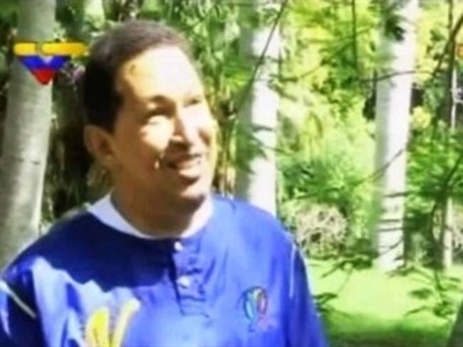 Televisión venezolana emite nuevo vídeo con un Chávez de buen aspecto