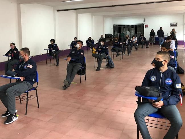 Dos colegios de Rionegro regresan a las aulas bajo modelo de alternancia