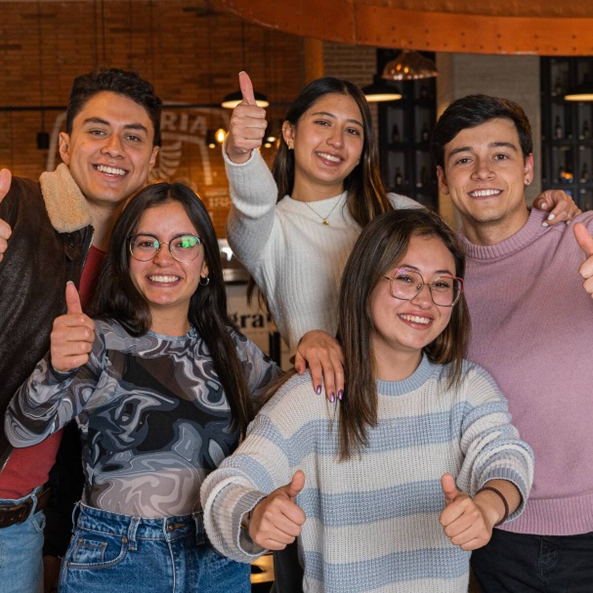 Bavaria ofrece oportunidades laborales para jóvenes talentos universitarios en Colombia