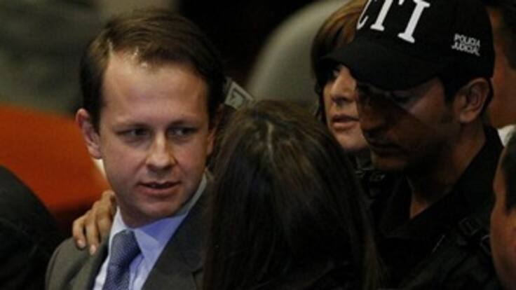 Andrés Felipe Arias pasó su primera noche detenido. Hoy será trasladado a La Picota