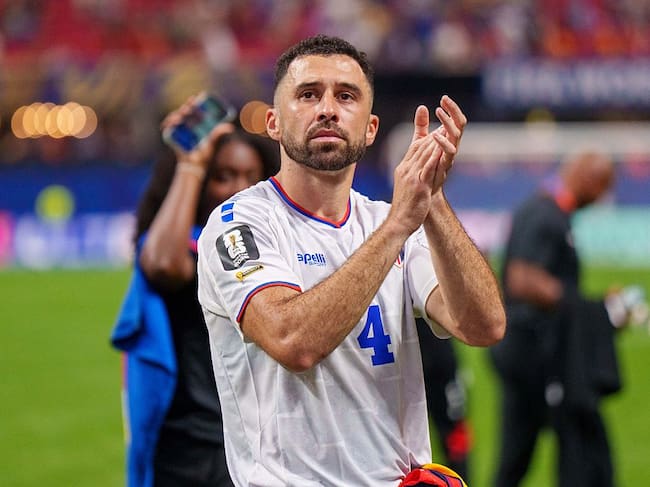 Jugador de selección que sorprendió a España fue convocado a través de Linkedin: Esta es su historia. Getty Images