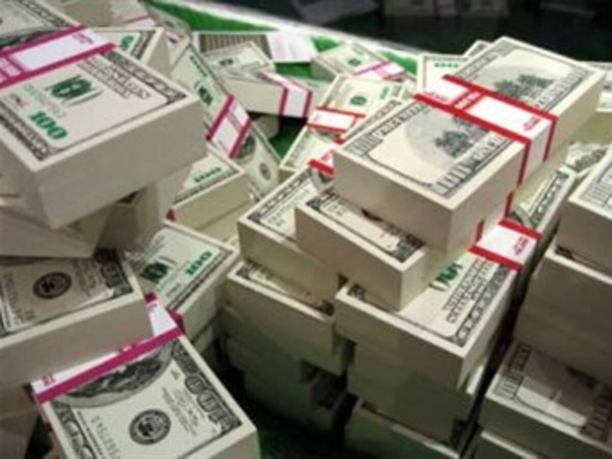 Arrestan a una colombiana en EEUU con unos 300.000 dólares en billetes falsos