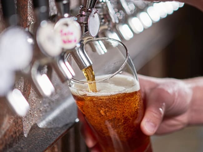 Tendero en Puente Aranda denuncia que Bavaria prioriza a grandes distribuidores