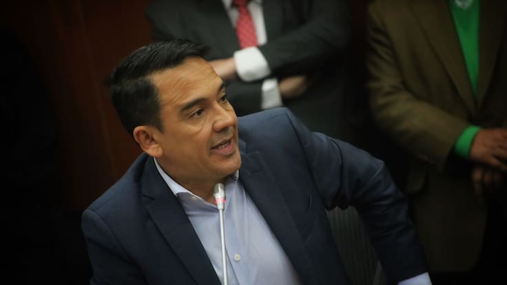 Senador Carreño mantiene vinculado en su UTL a asesor investigado por corrupción