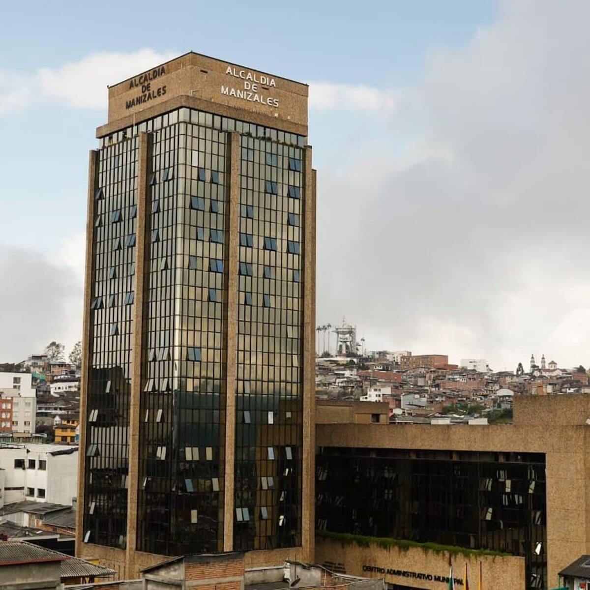 Juzgado Segundo Civil del Circuito de Manizales revocó orden de desacató en contra del alcalde
