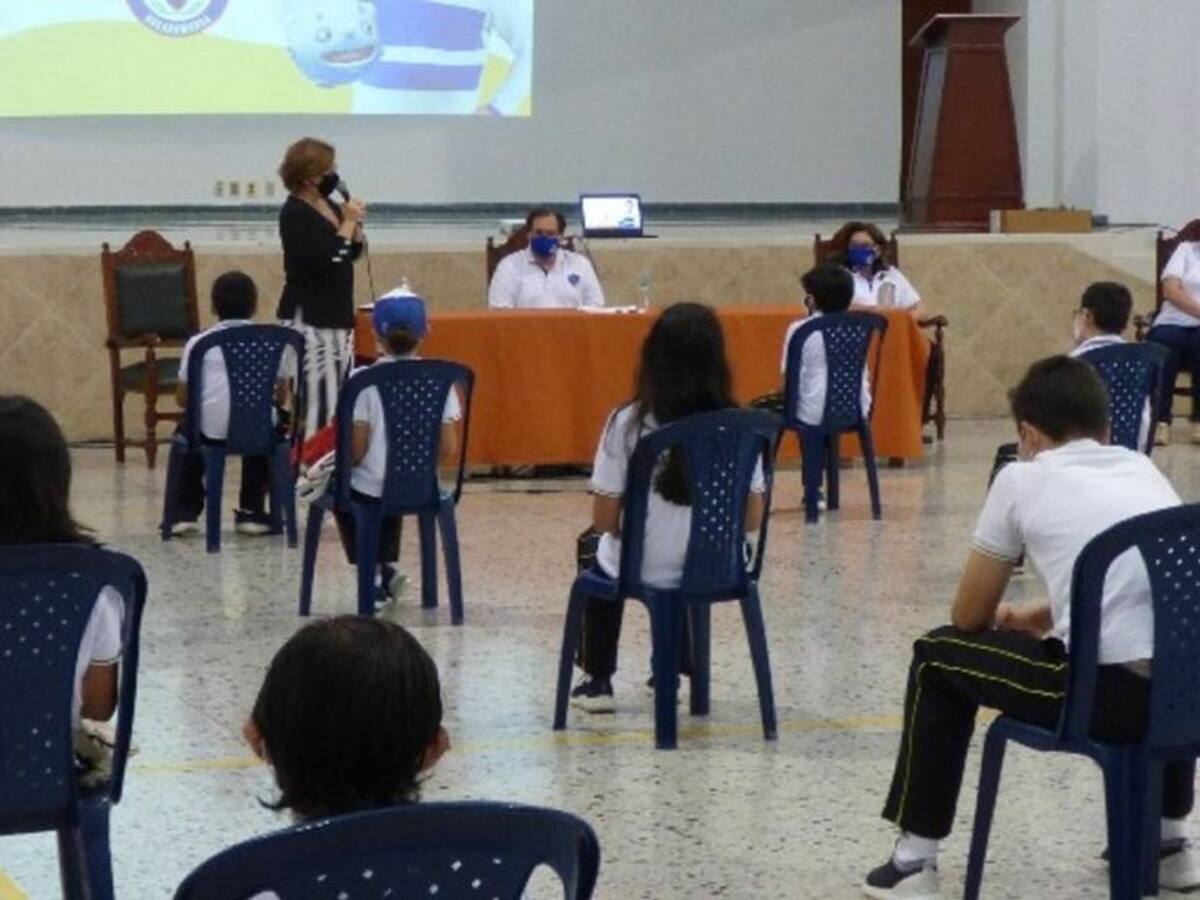 Sindicato de profesores denuncia presión para volver a las aulas