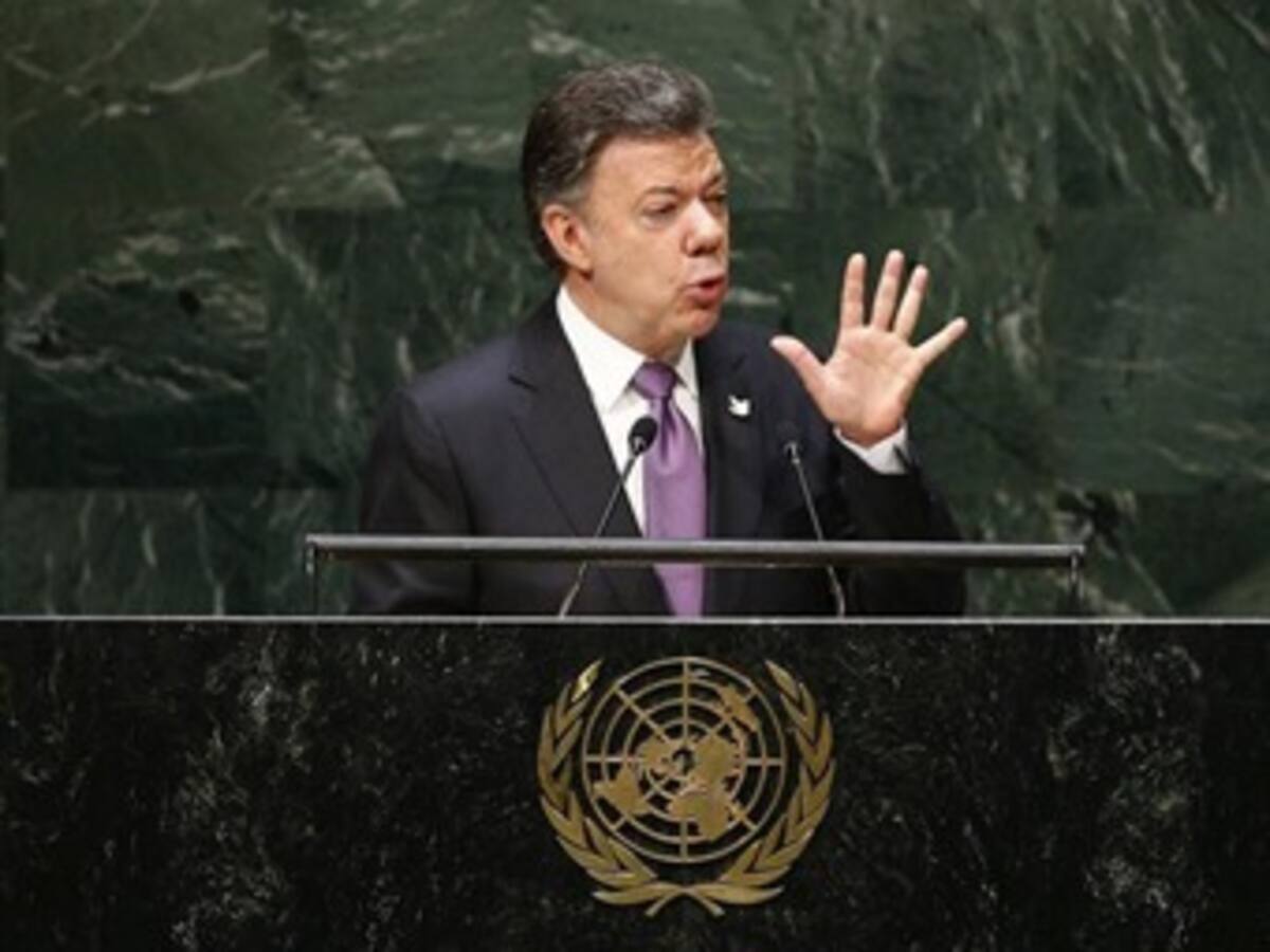 Santos pide respaldo de la comunidad internacional para posconflicto