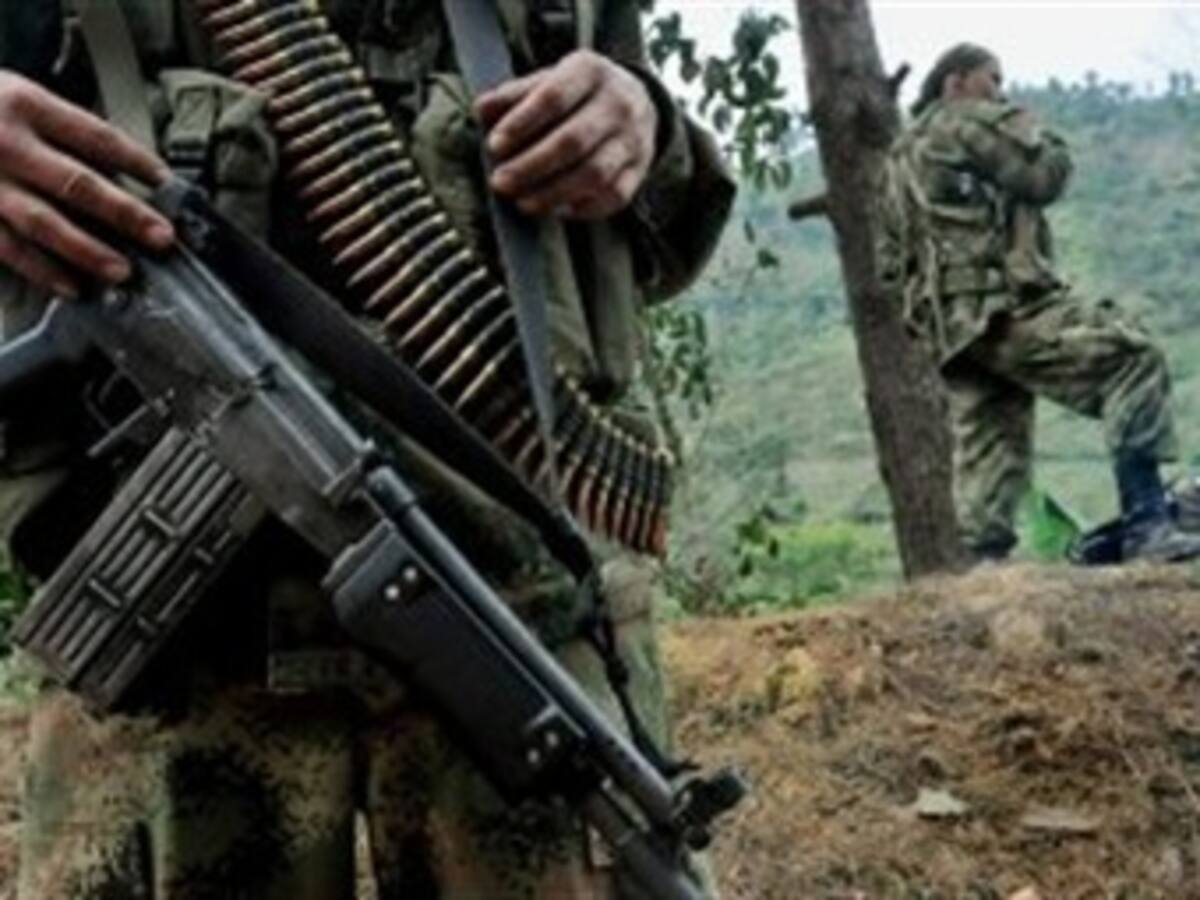 Farc y ELN aseguran que no es fácil negociar con el gobierno Santos