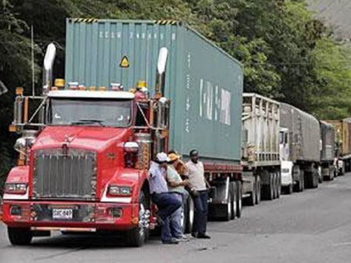 Transportadores de carga reclaman el paso de mercancías hacia Venezuela
