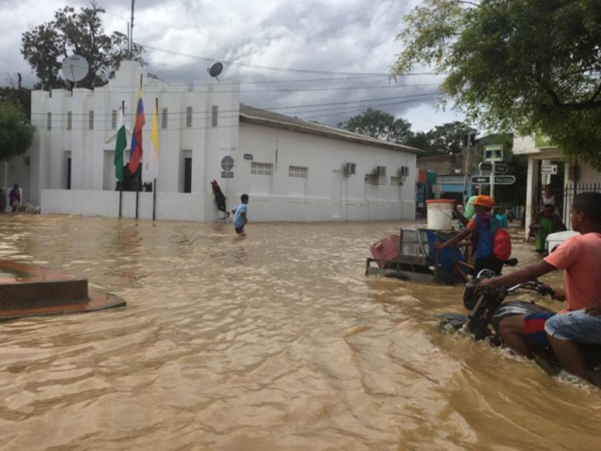 Alcalde de Uribia pide más ayudas para atender a damnificados
