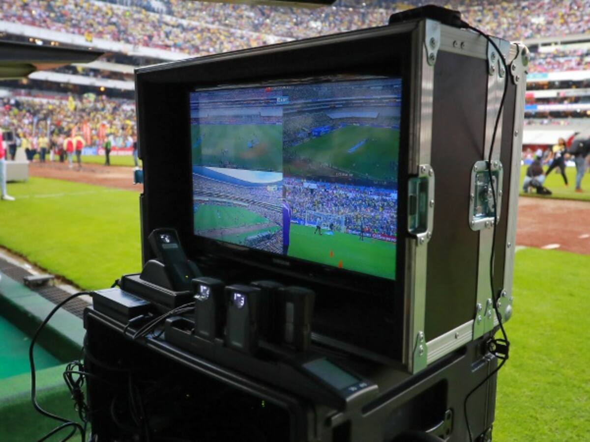 Llega el VAR a Colombia: Santa Fe-Cali tendrá la herramienta tecnológica