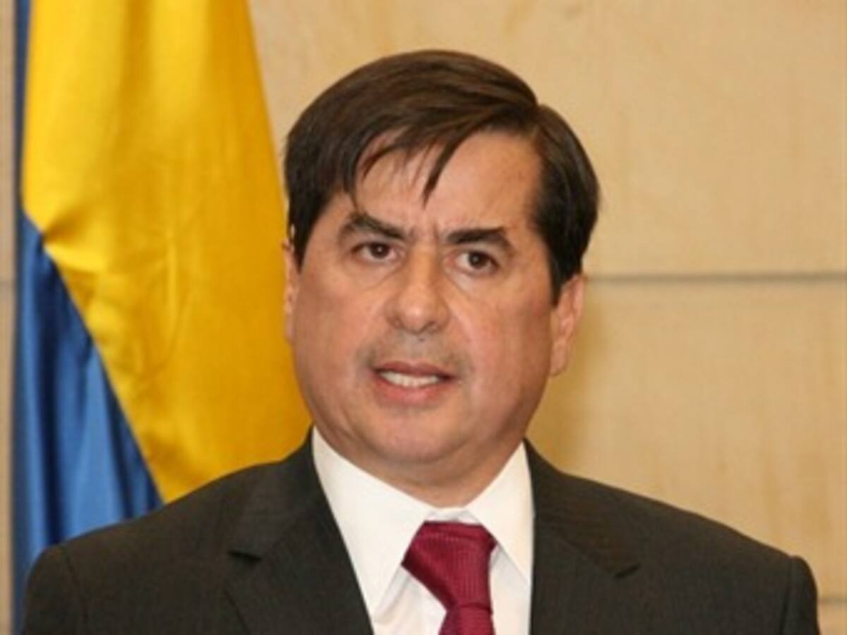 Cooperativas son clave para finalización del conflicto: presidente del Senado