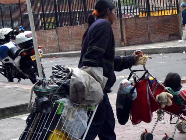 La pobreza bajó en Colombia pero subió en Bogotá