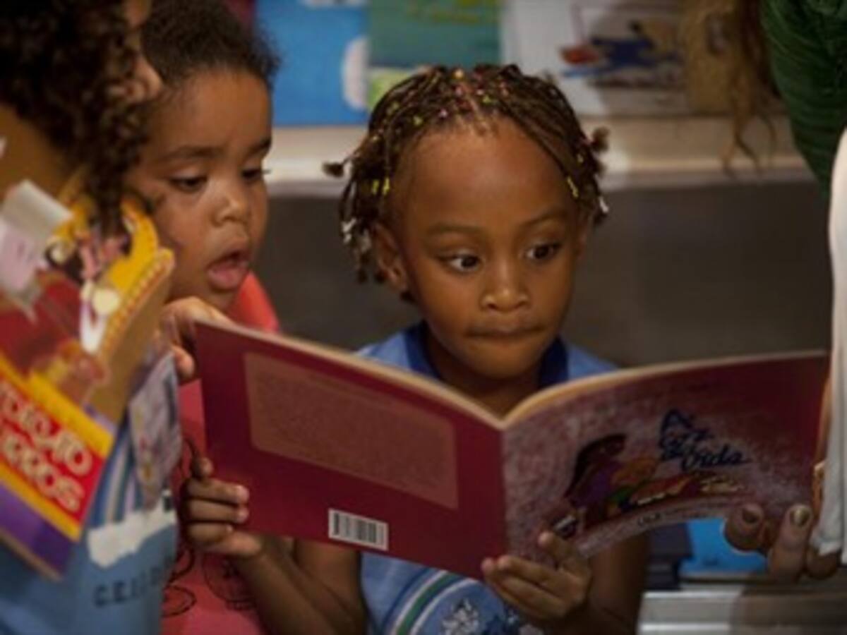 Colombia promueve bibliotecas como antídoto contra la violencia
