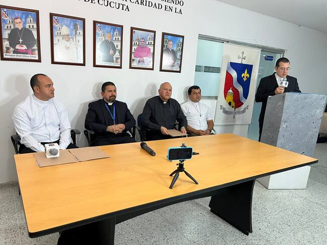 Iglesia católica habilitó espacios para refugiados.