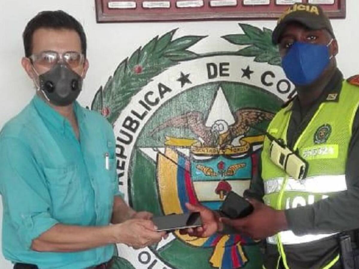 Policía recupera celulares hurtados a un ciclista en Cartagena