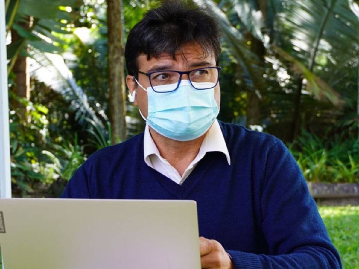 En noviembre, 70% de las personas debe tener al menos una dosis: MinSalud