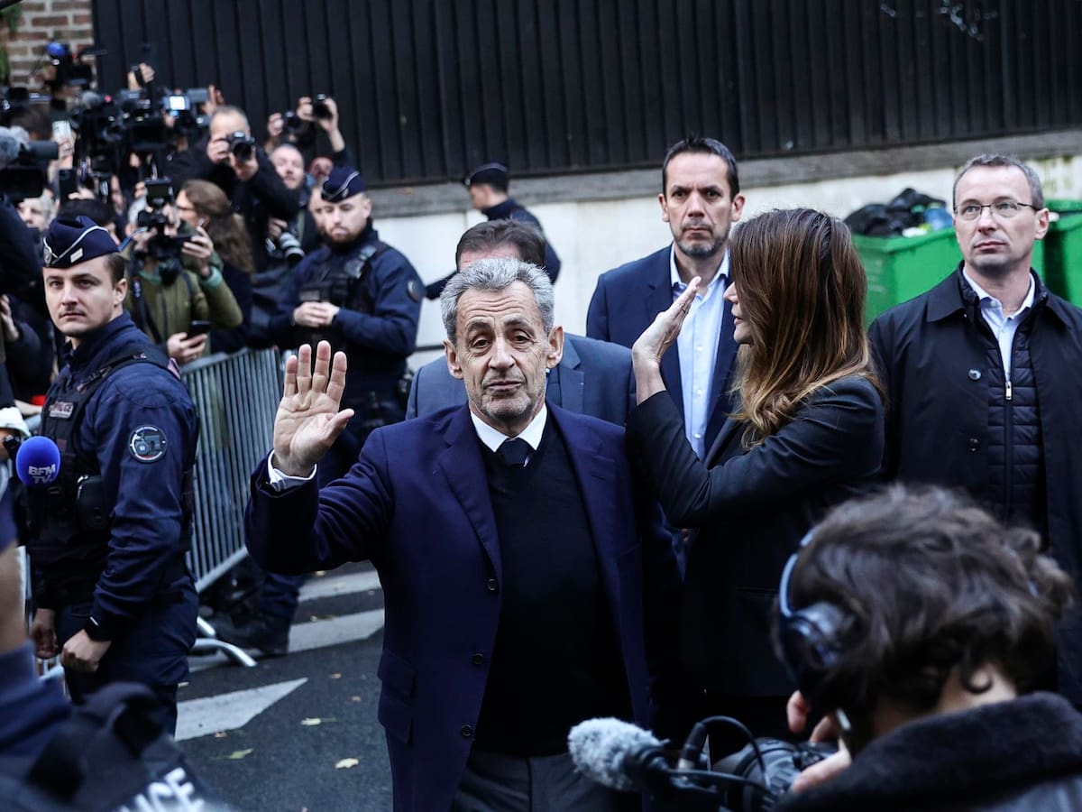 Francia: Nicolas Sarkozy entra en prisión por recibir fondos ilícitos para campaña presidencial