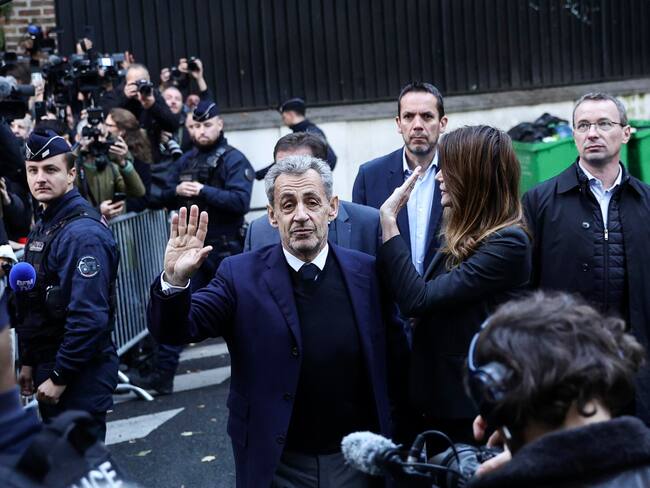 Nicolás Sarkozy entró en la prisión parisina de La Santé por la financiación de su campaña de 2007