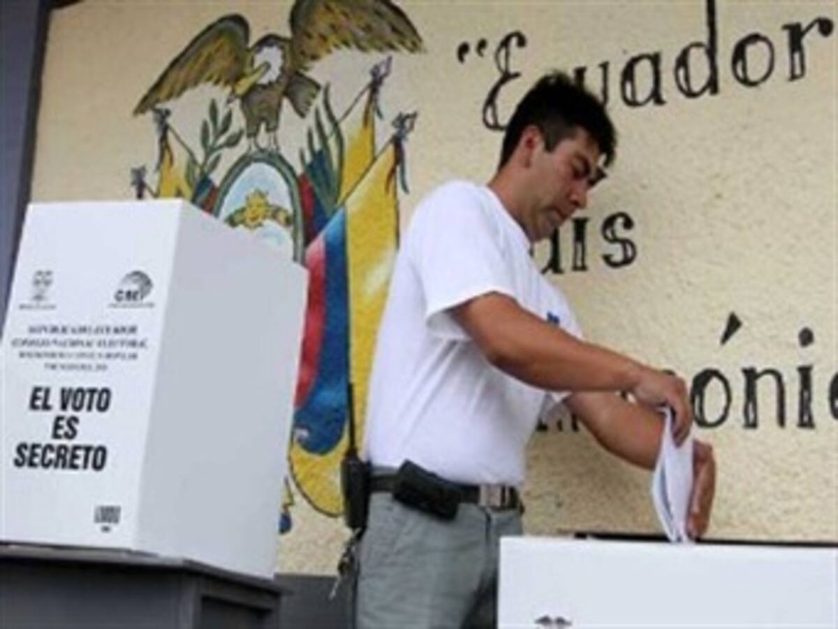 76.000 miembros de la fuerza pública garantizarán seguridad de elecciones en Ecuador