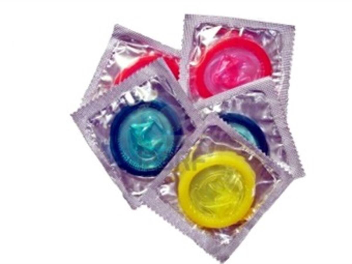 Incautan 300.000 condones de fabricación irregular en Santander