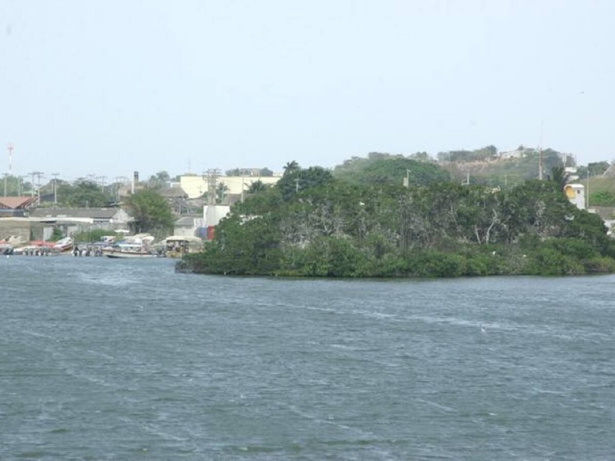 Hombre fue hallado sin vida en Laguna de San Lázaro