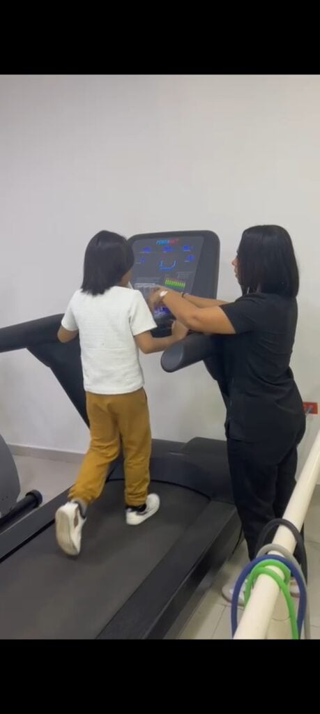 Unidad Cardiovascular de Hospital Julio Méndez anuncia la recuperación de primer paciente pediátrico/ Gobernación del Magdalena.