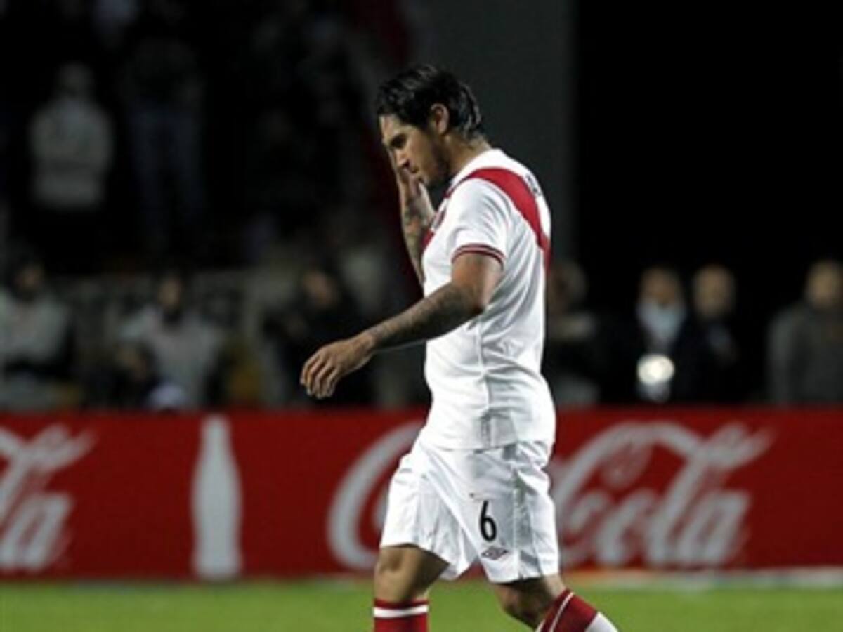 El peruano Juan Vargas se despide de la Copa América tras ser sancionado