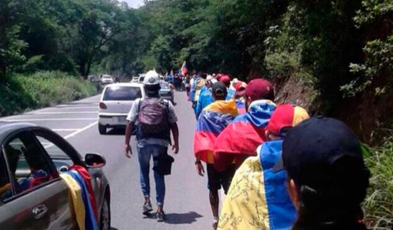 Venezolanos exigen cambio democrático. 