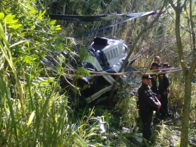 Tres muertos al caer un helicóptero en Santa Rosa de Osos, Antioquia