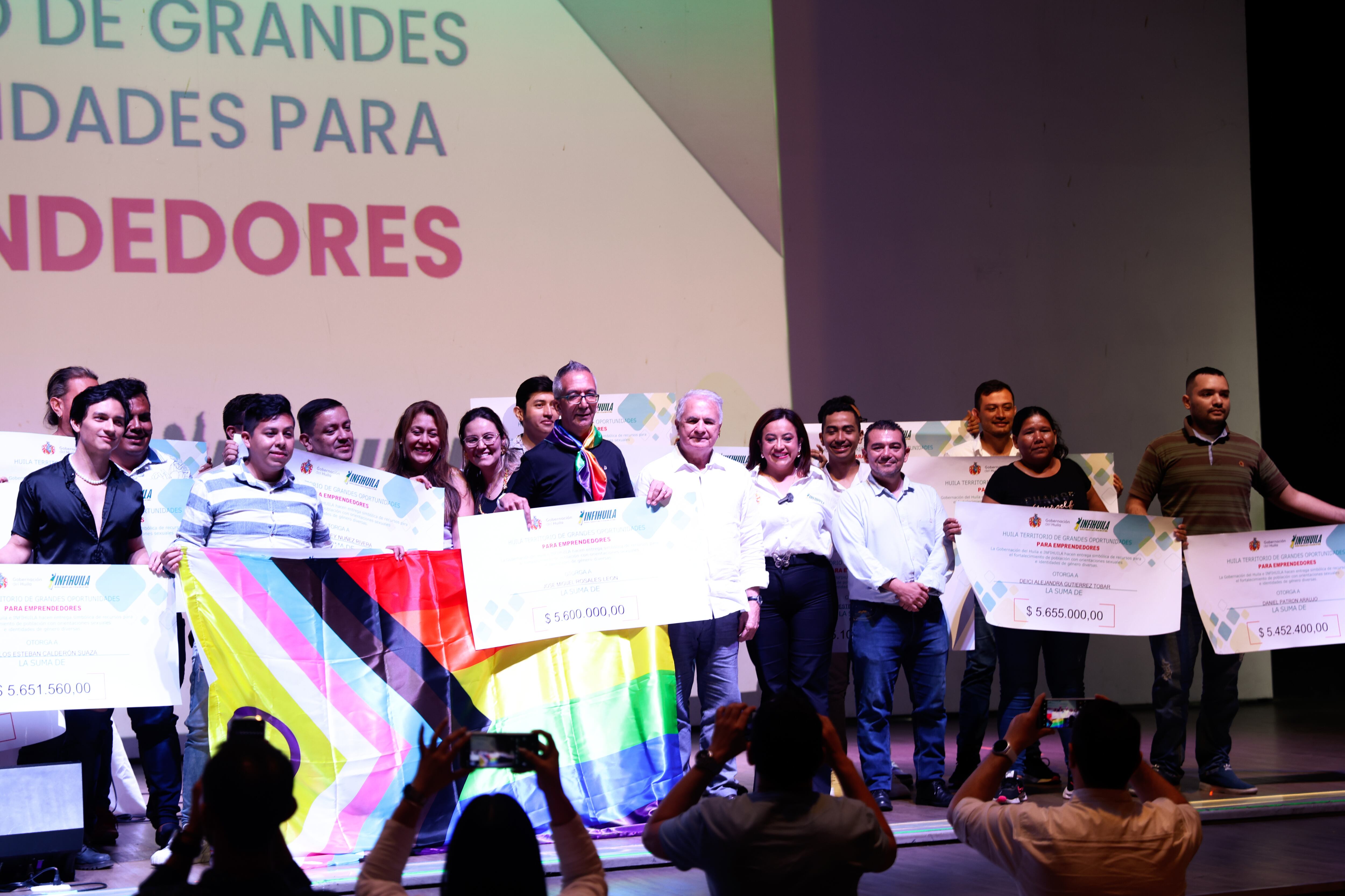 Estos 120 beneficiarios, pertenecientes a tres líneas específicas del Fondo de Emprendimiento e Innovación.