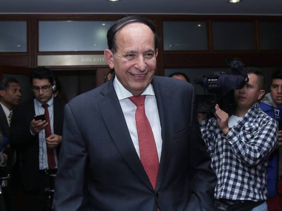 Defensa de Ashton puso queja por diligencia de la Fiscalía
