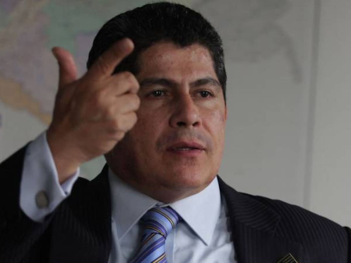 Hoy inicia juicio a director de Fedemunicipios por recaudo ilegal de dinero en multas de tránsito