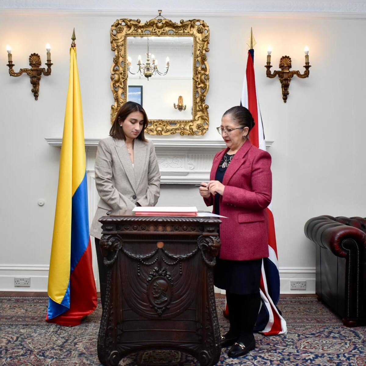 Laura Sarabia inició oficialmente su misión diplomática en el Reino Unido