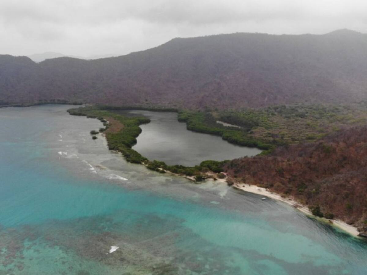 Playa Chengue, la reserva perdida del Tayrona