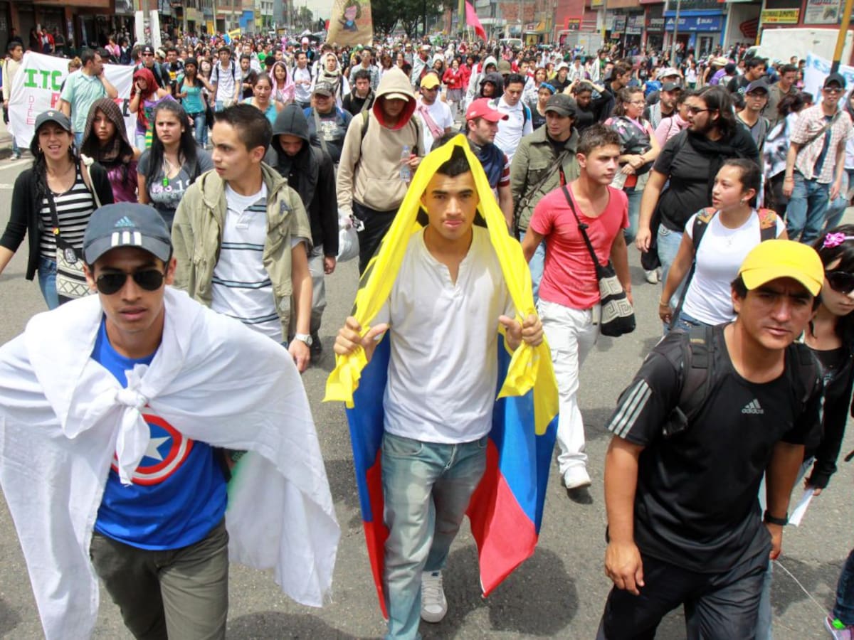 En vía al aeropuerto se inicia marcha de estudiantes en Barranquilla