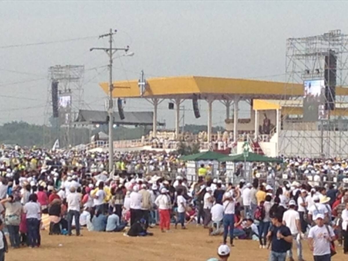 Filas enormes para ingresar al Parque Los Samanes, en Guayaquil