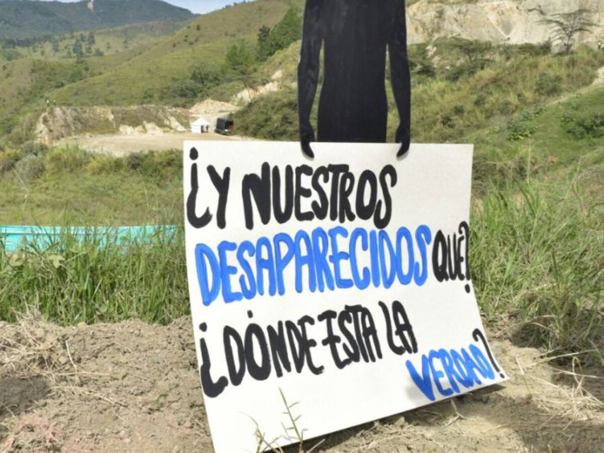 Capacitan a víctimas para que aprendan a buscar a sus desaparecidos