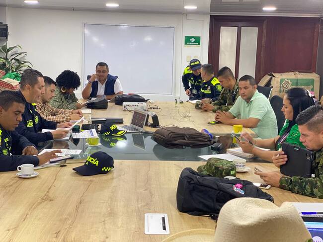 Autoridades buscan establecer una mesa de diálogo para poder llegar a algunos acuerdos que generen una sinergia entre la comunidad y la empresa afectada.