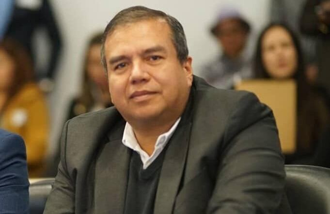 Representante Oscar Campo