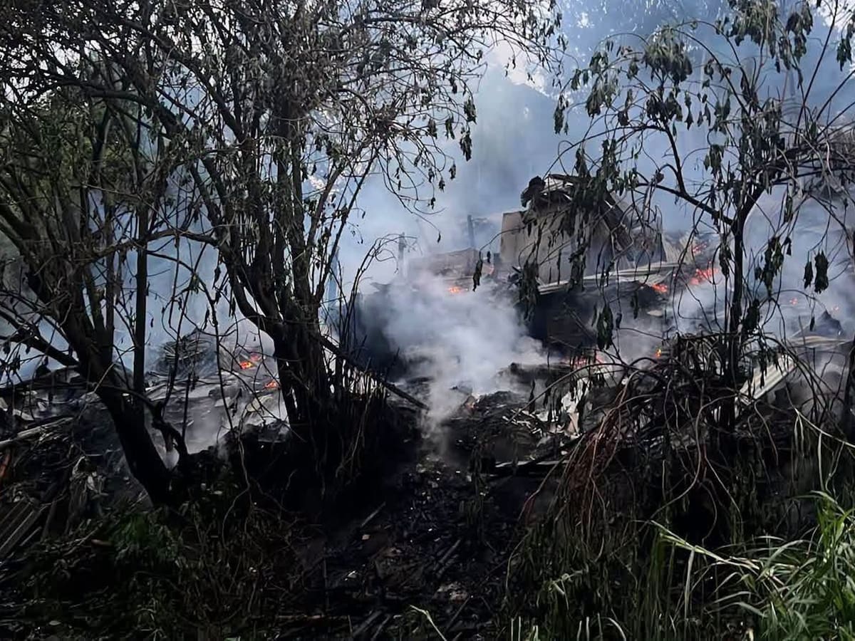 Incendio estructural arrasó siete viviendas en Ibagué