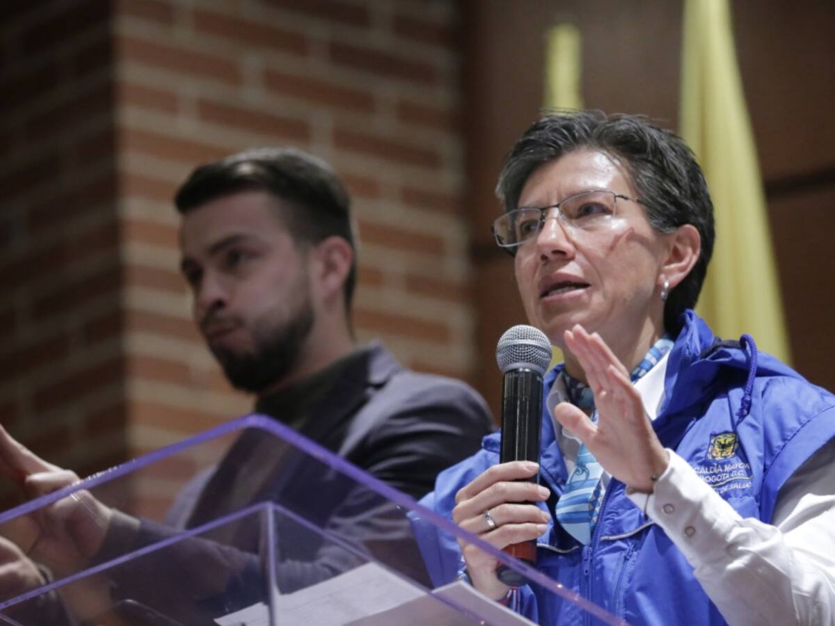 En Bogotá el sector salud analiza 600 muestras diarias de COVID-19