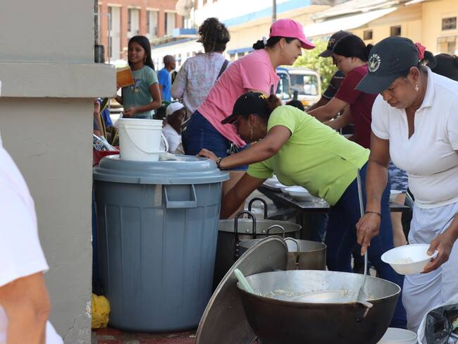 Llegaron las primeras ayudas para los damnificados por las inundaciones en Zaragoza
