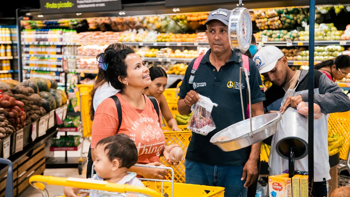 Alimentos que salvan vidas: madres vulnerables de Córdoba reciben ayuda clave para sus hijos