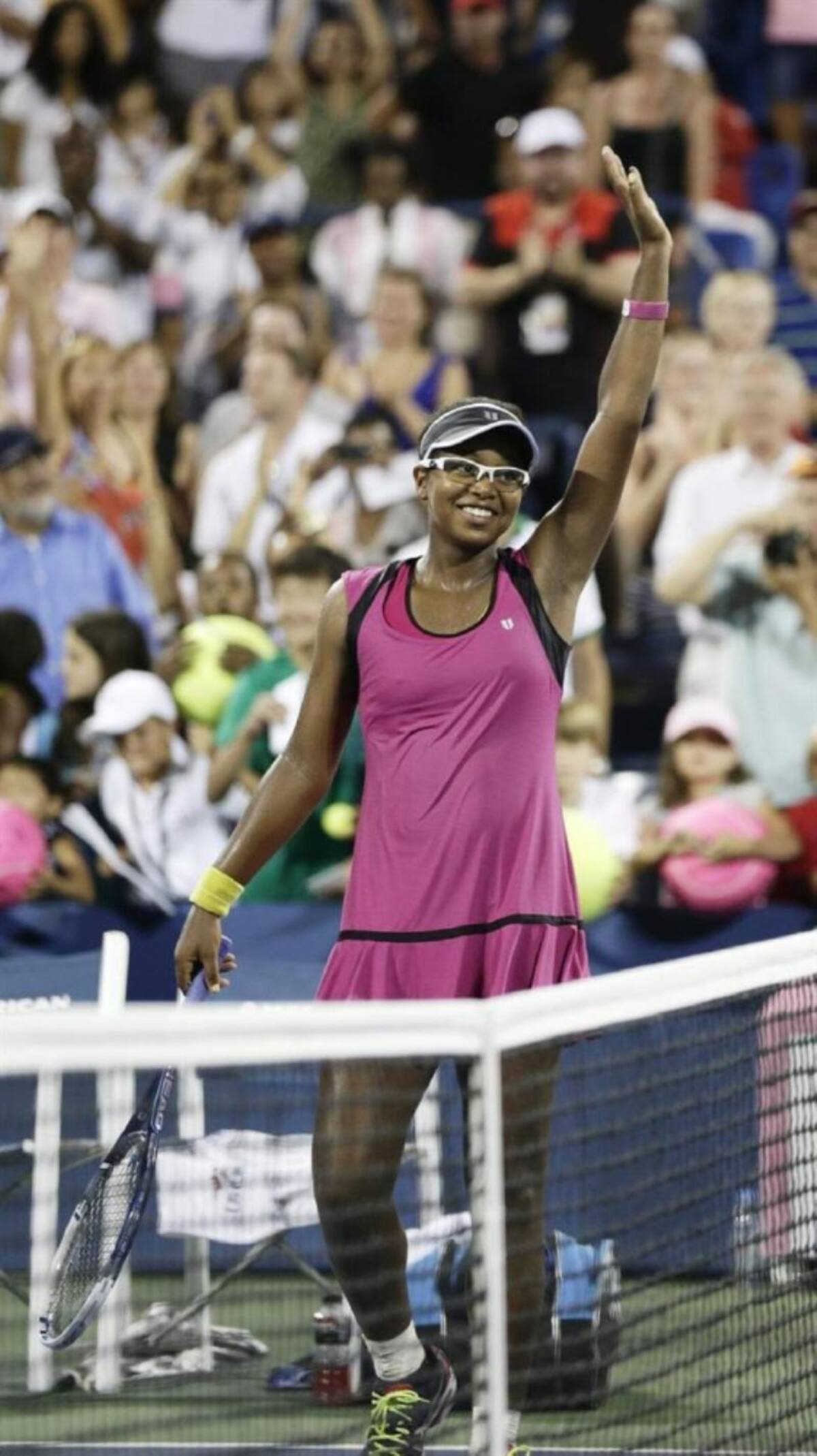 La tenista estadounidense, con 17 años, venció a la excampeona australiana Sam Stosur, en la primera ronda del torneo y se convirtió en la sorpresa del día.